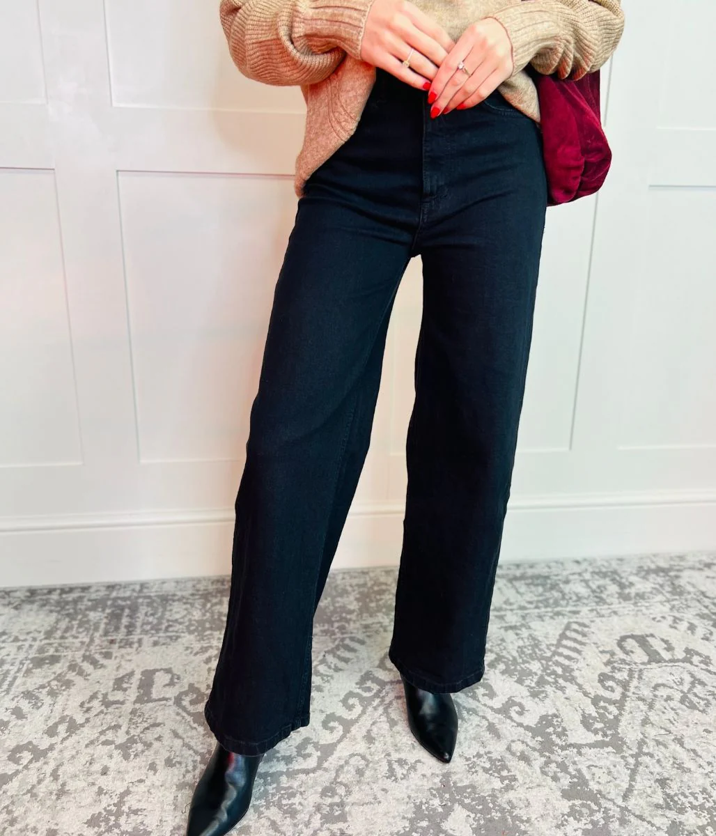 Black Denim Wide Leg Jeans - Image 4