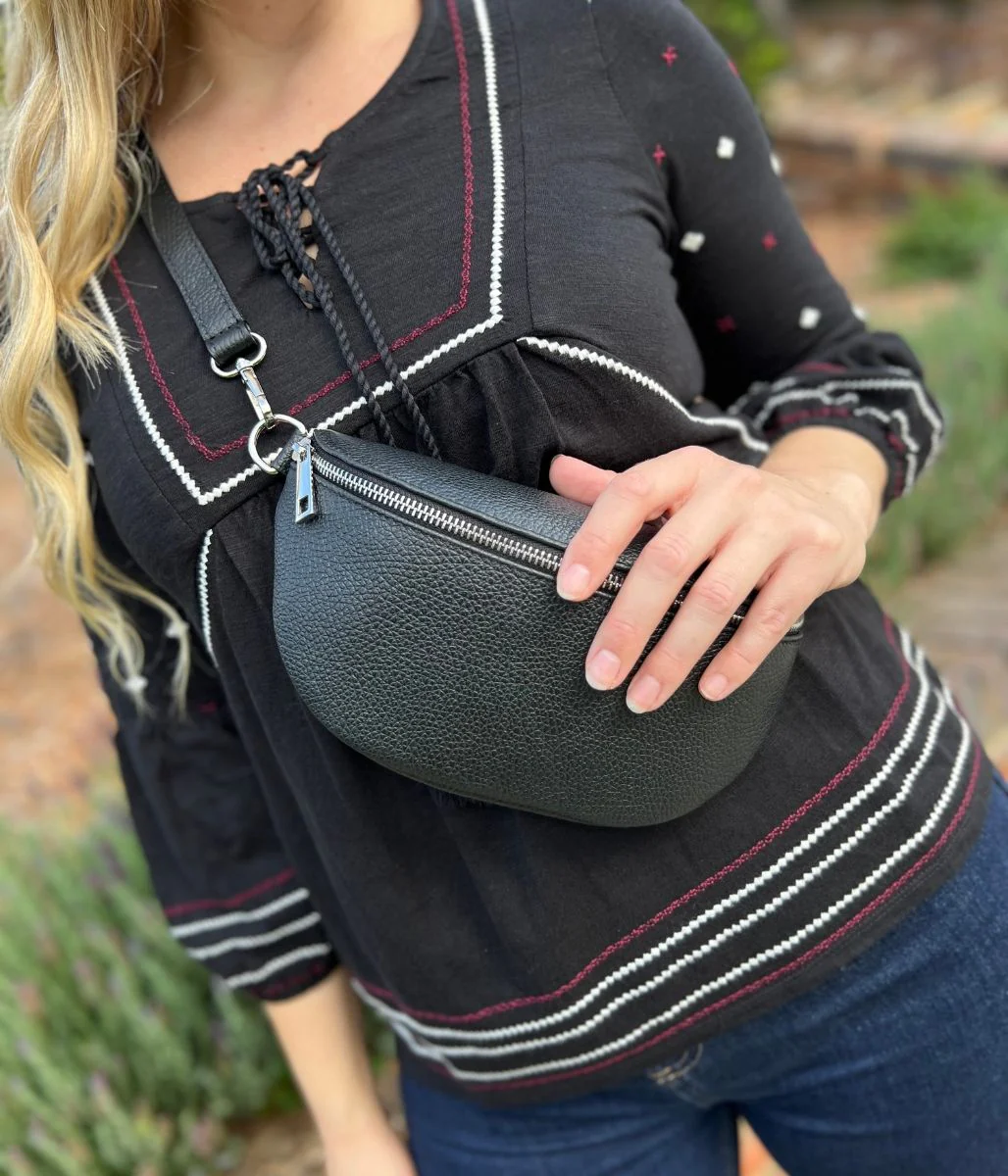 Black Leather Sling Crossbody Bag - Image 6