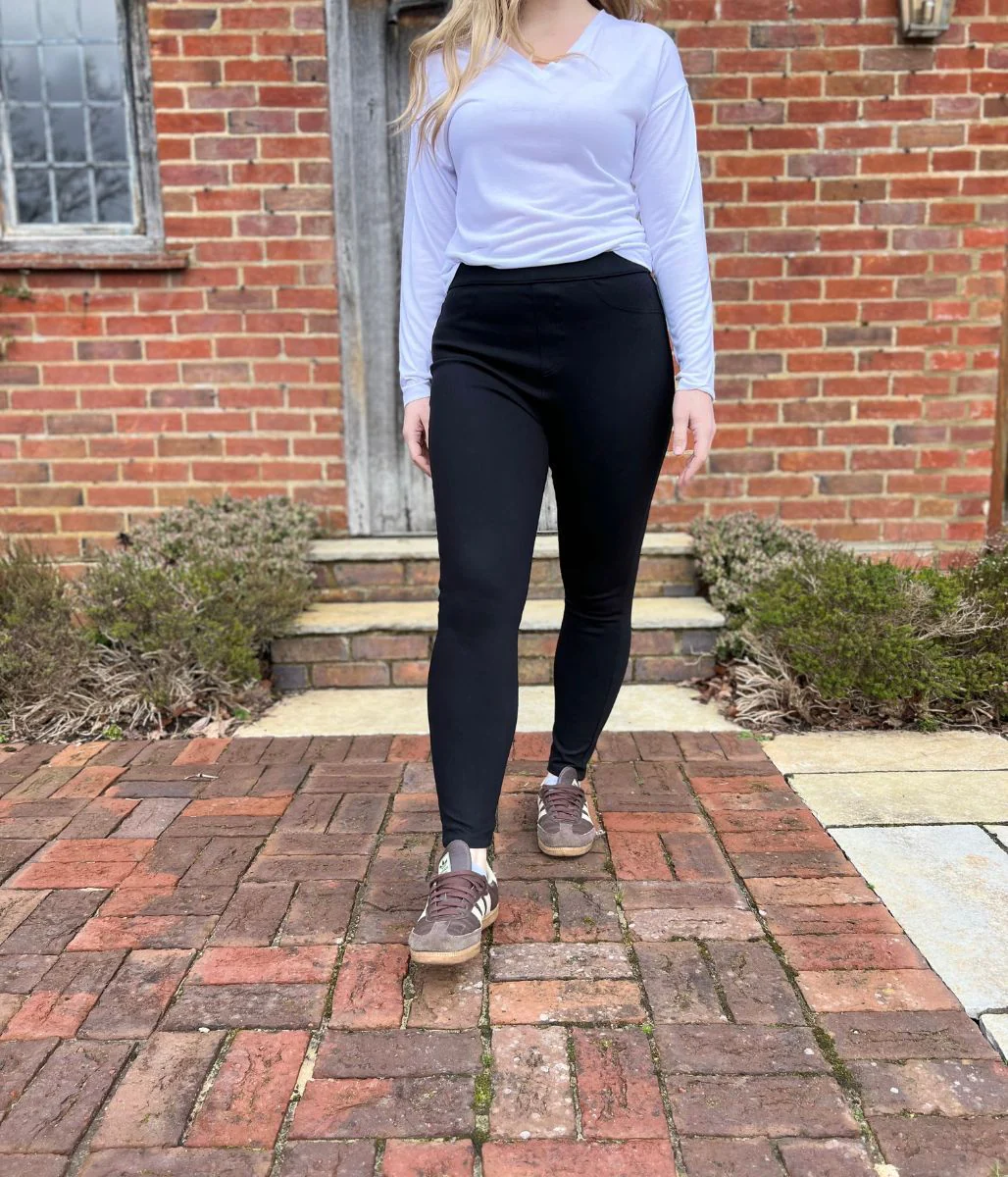 Black Soft Touch Jeggings - Image 4