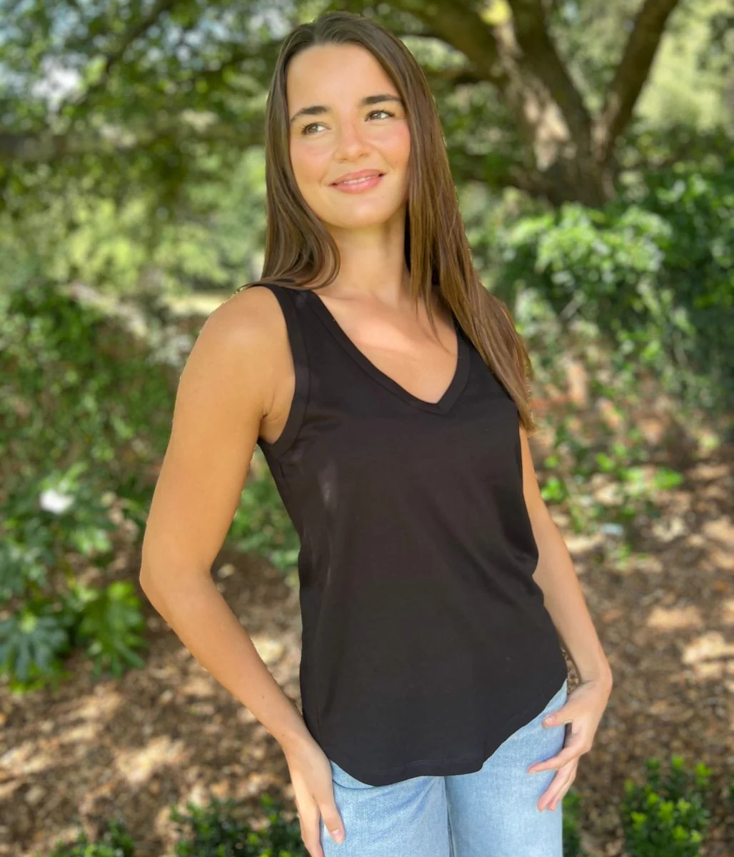 Black V Neck Slouch Vest - Image 3