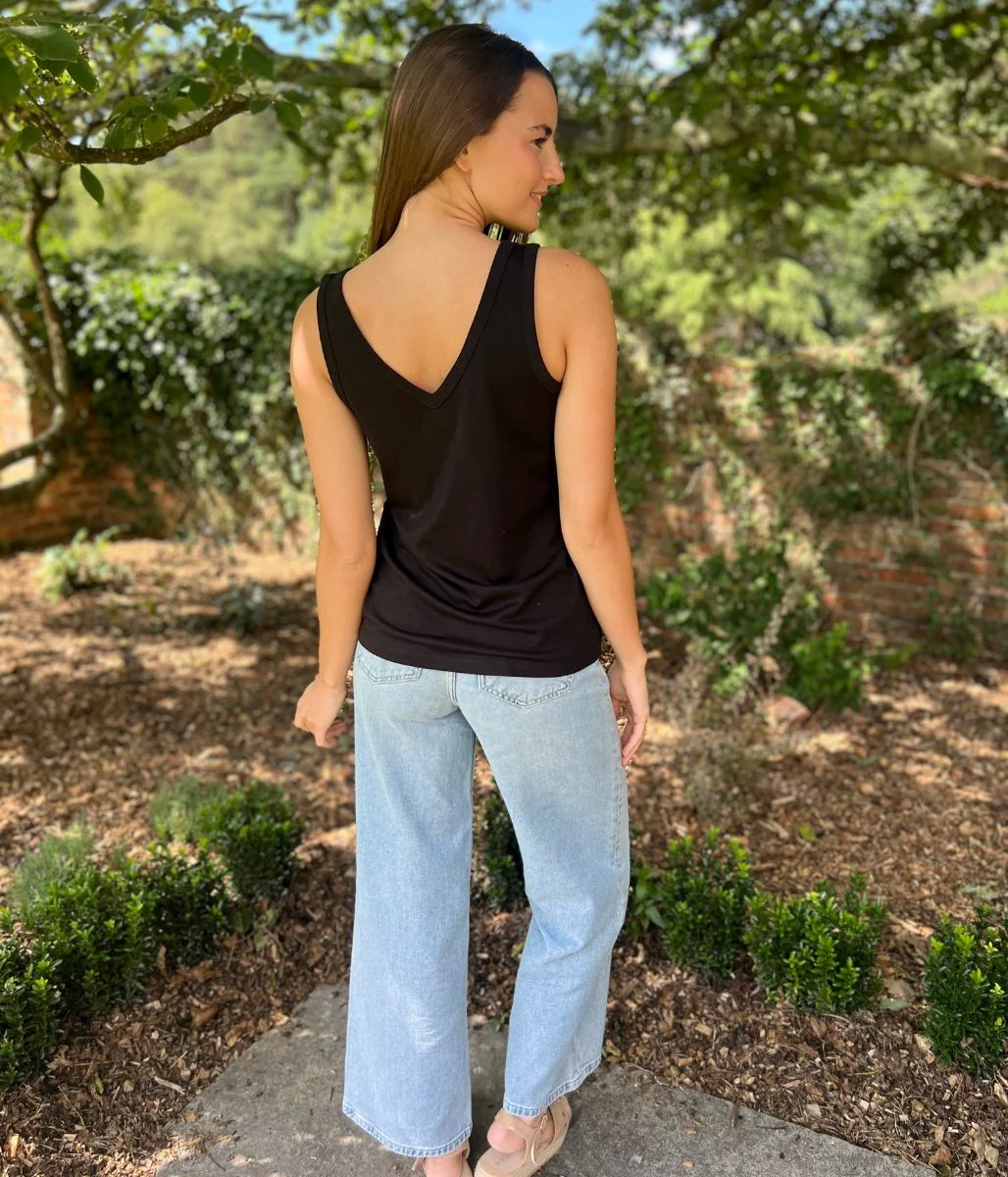 Black V Neck Slouch Vest - Image 4
