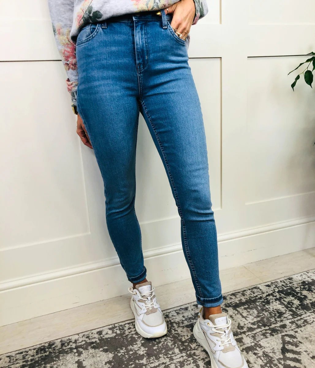 Blue Ivy Skinny Jeans - Image 4