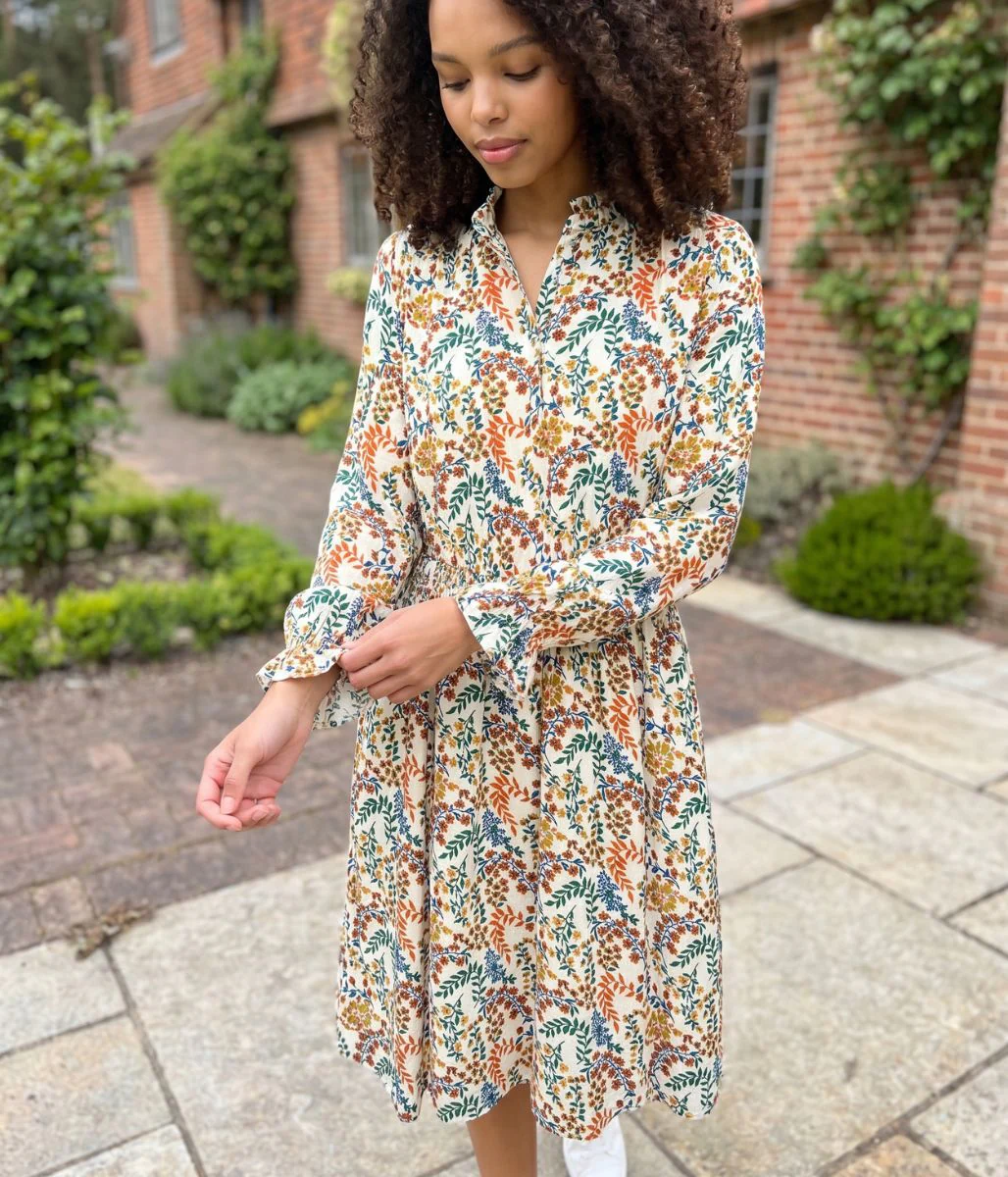 Brakeburn Floral Print Shimmer Dress - Image 4
