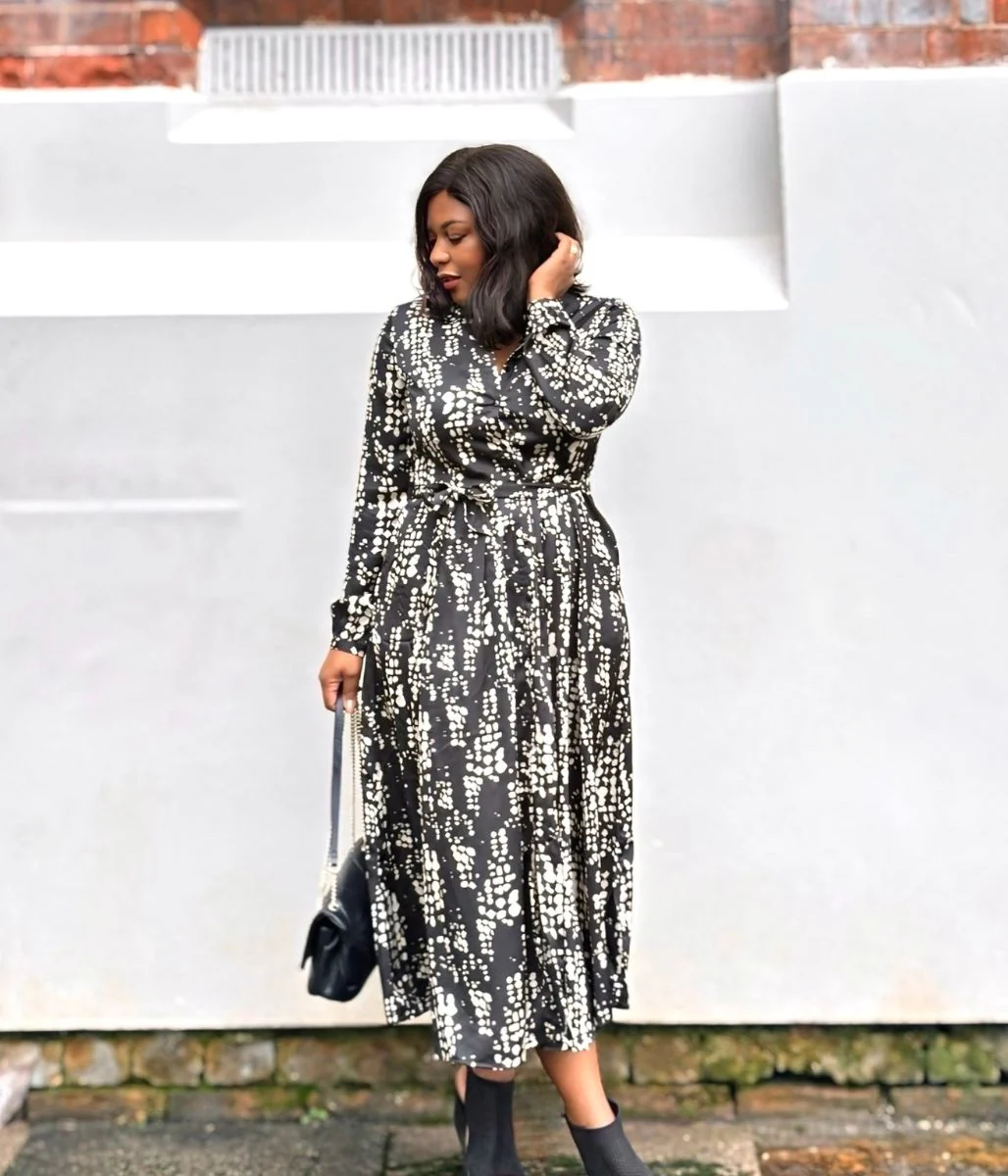 Davina Satin Belted Shirt Dress - Image 4