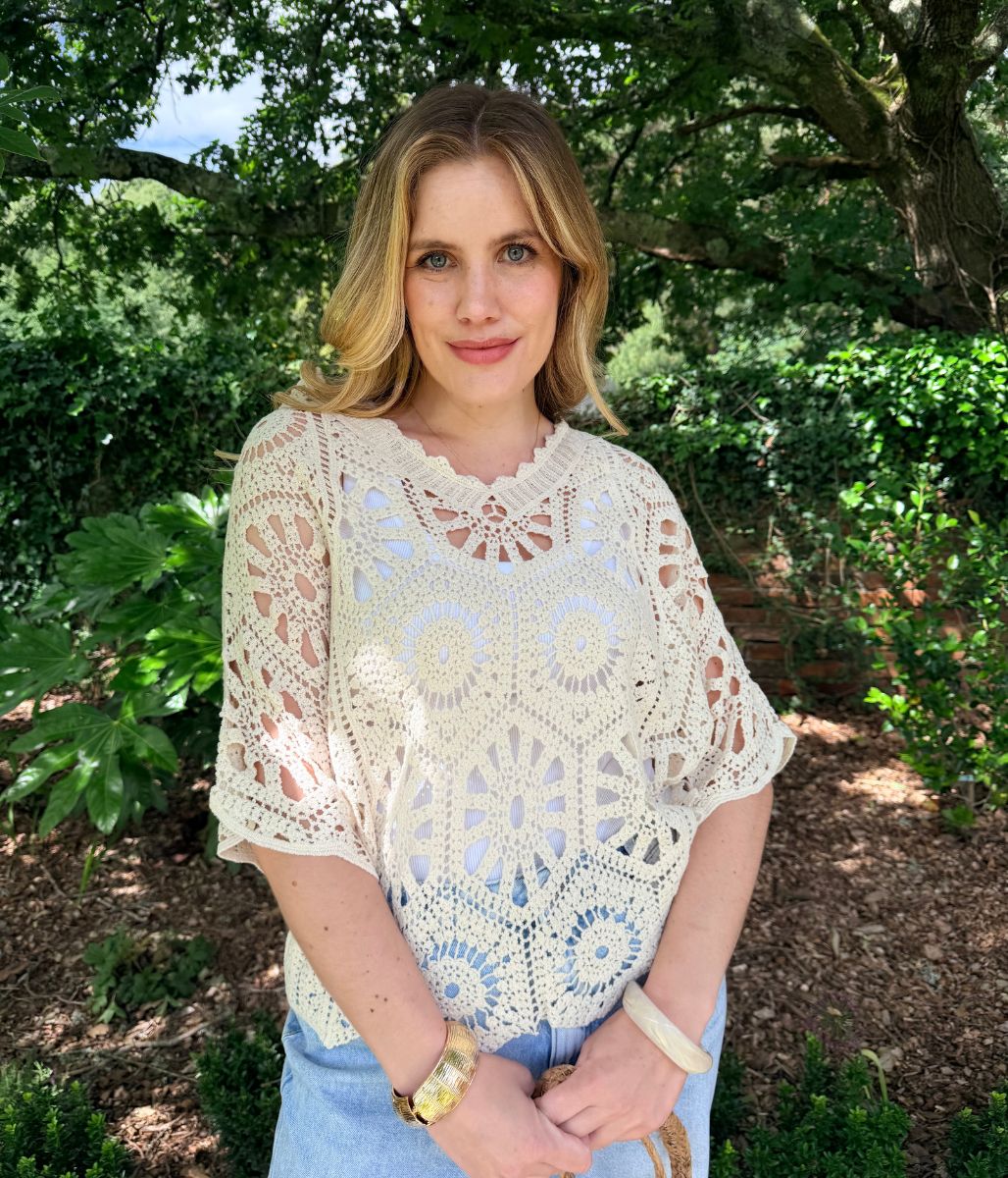 Ecru Mandala Crochet Top - Image 2