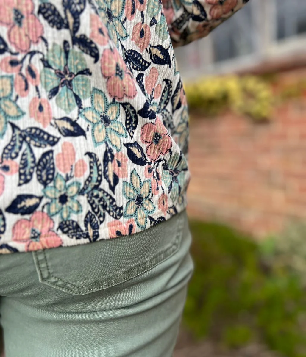 Floral Print 3/4 Sleeve Top - Image 5