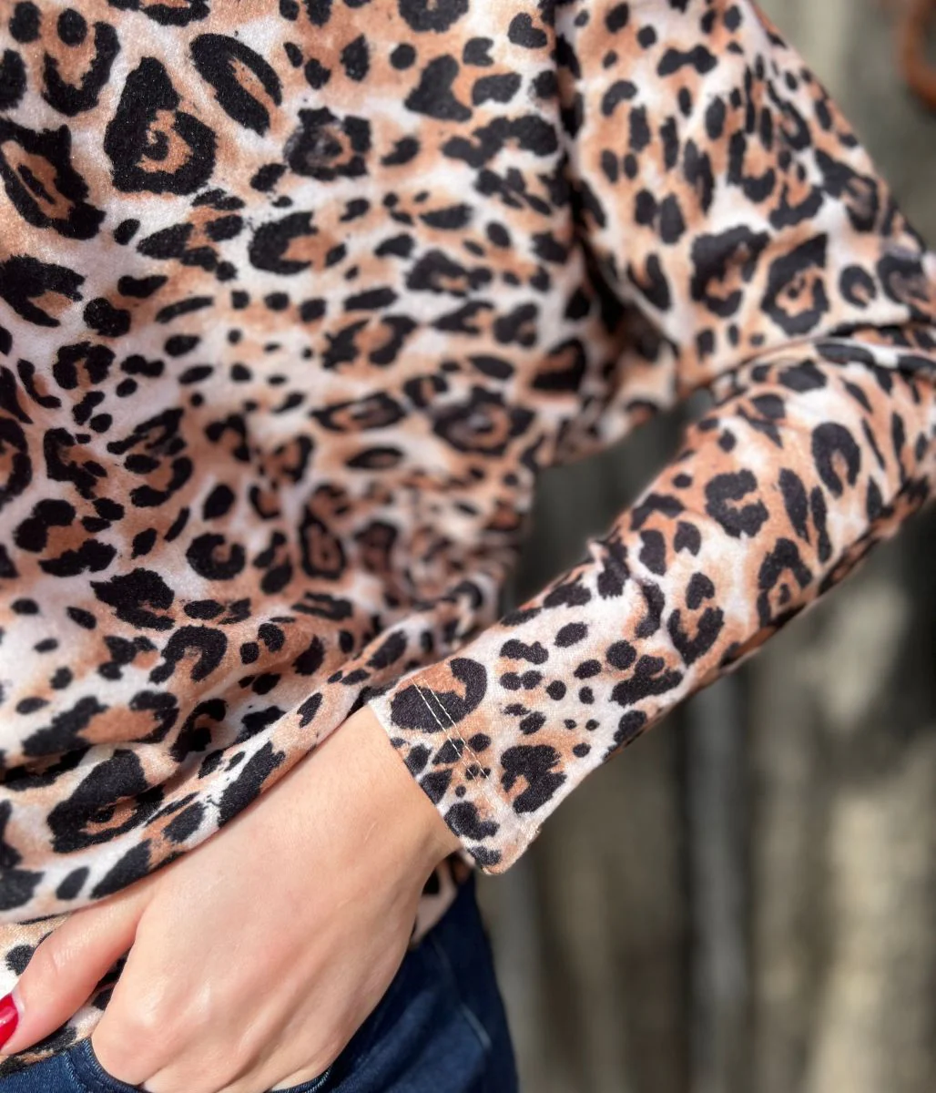 Leopard Print Batwing Top - Image 6
