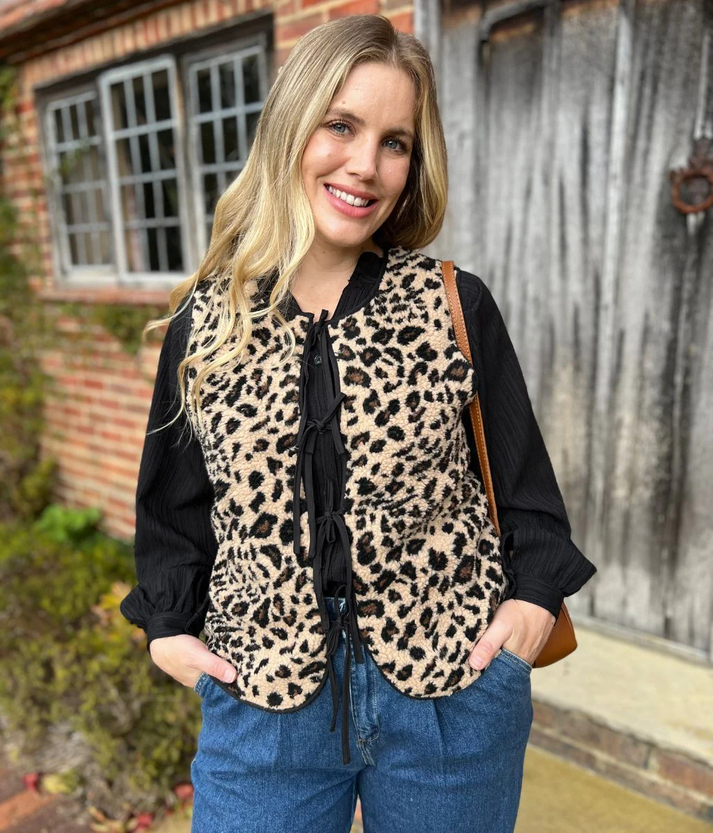 Leopard Print Tie Front Borg Gilet - Image 9