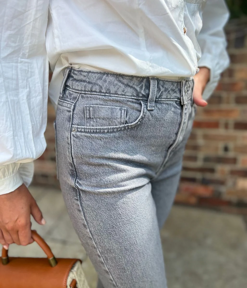 Light Grey Hannah Straight Leg Ankle Grazer Jeans - Image 3