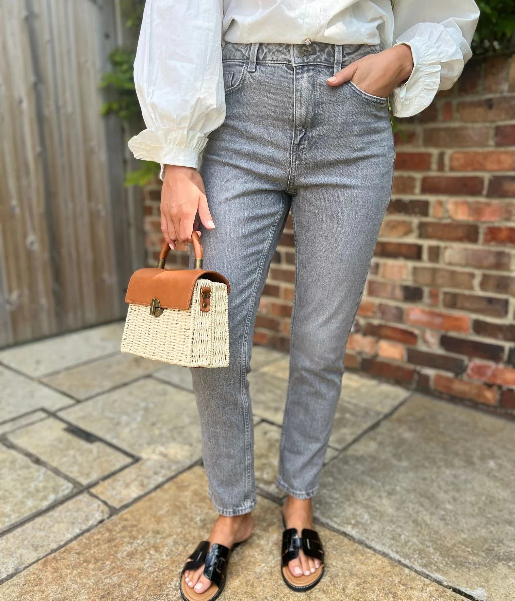 Light Grey Hannah Straight Leg Ankle Grazer Jeans - Image 6