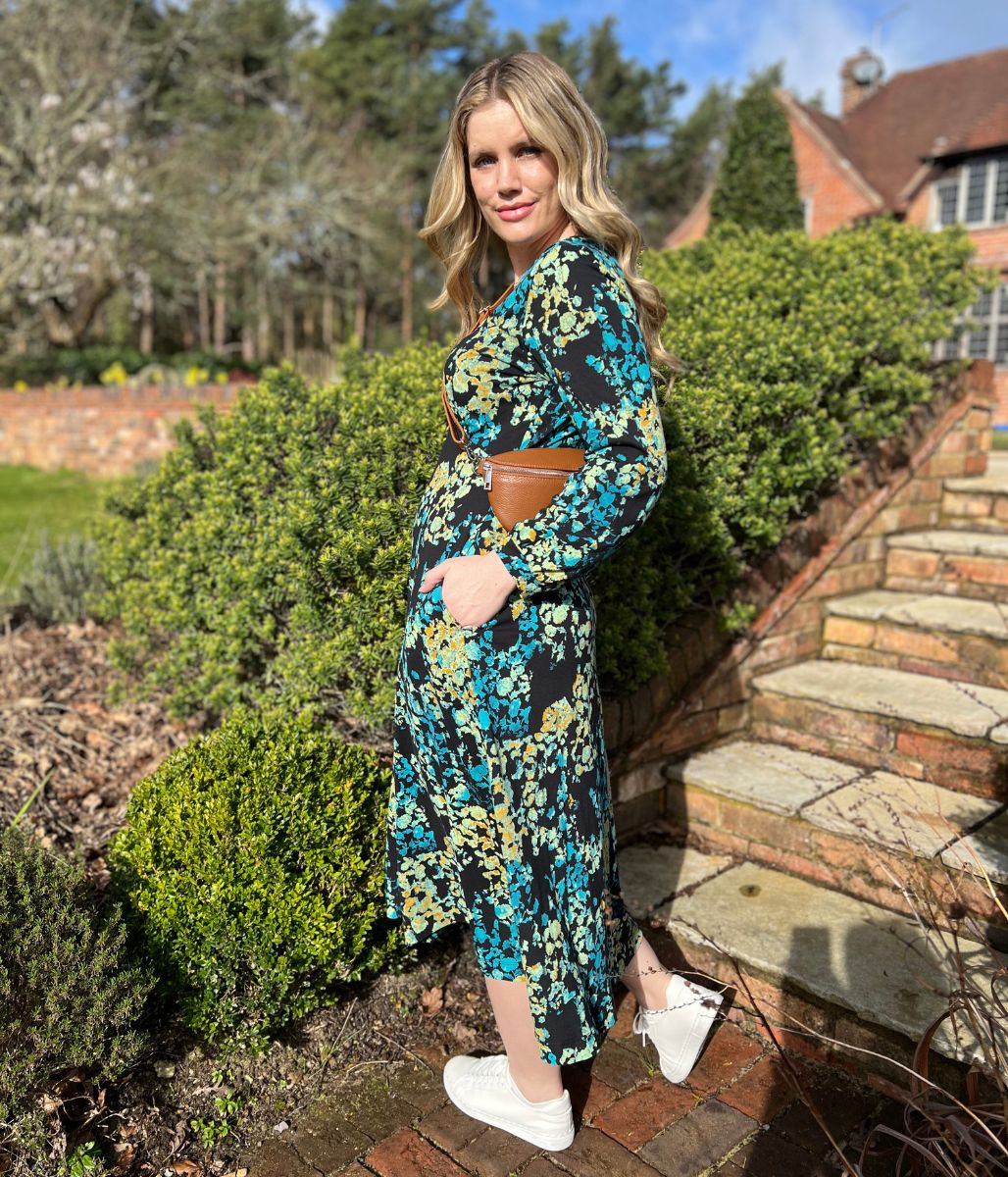 Megan Printed Long Sleeve Jersey Dress - Image 5