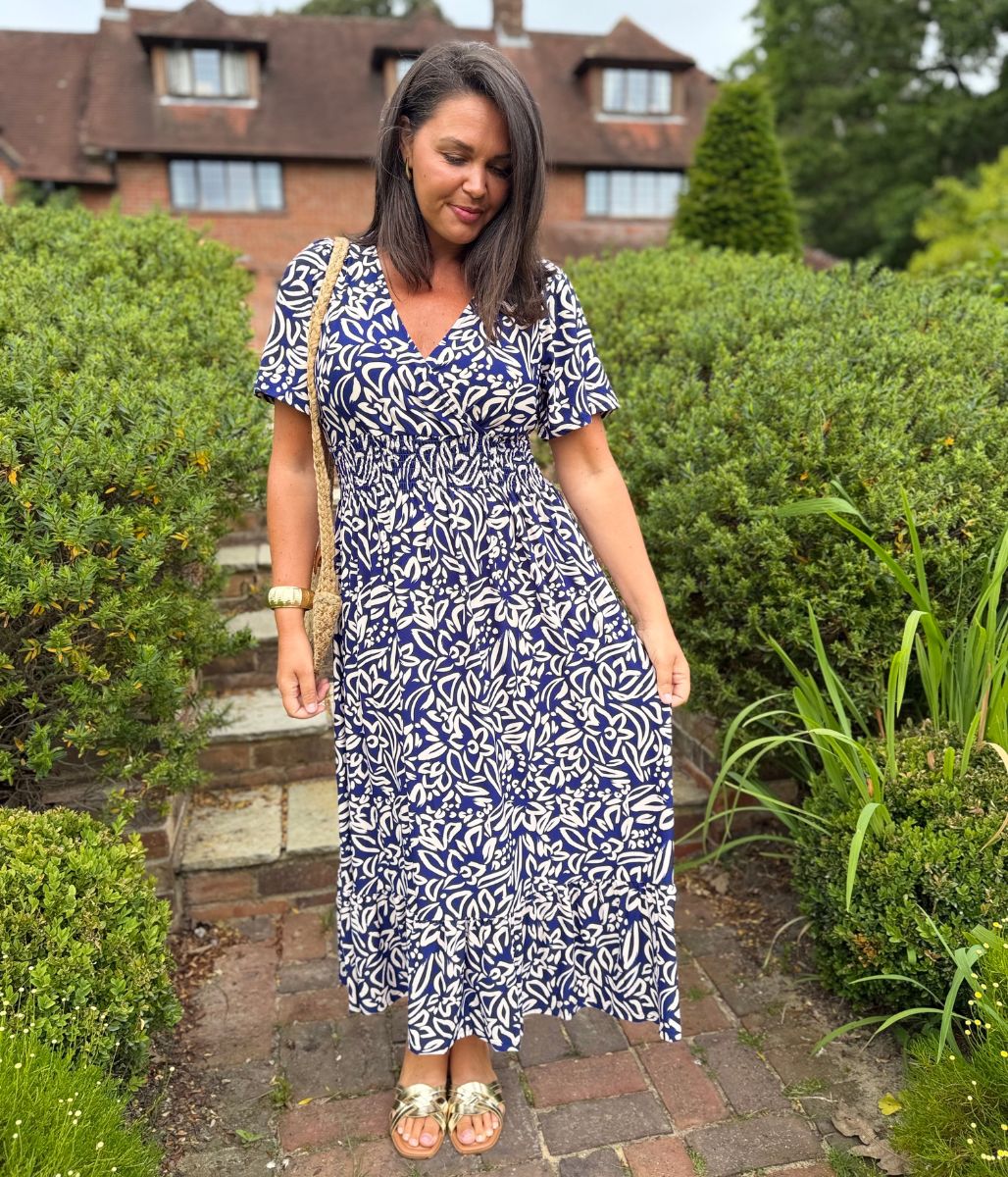 Navy Paloma Shirred Waist Midi Dress - Image 4