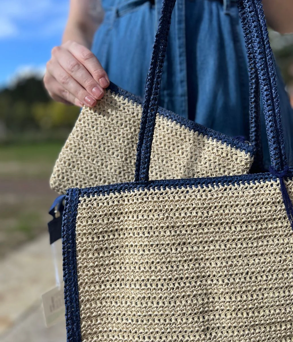 Navy Trim Raffia Tote Bag - Image 3