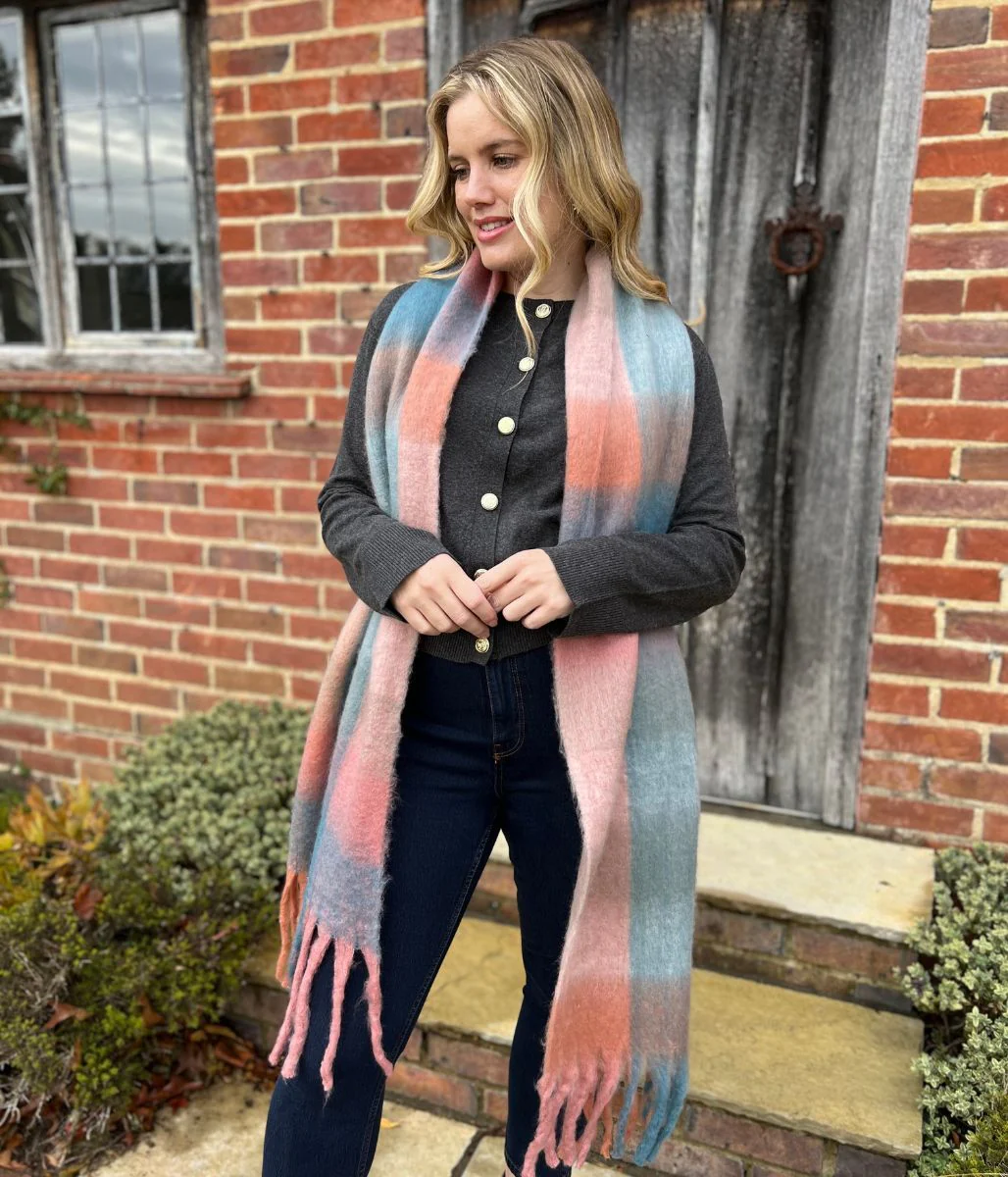 Pink & Blue Cosy Tassel Scarf - Image 4