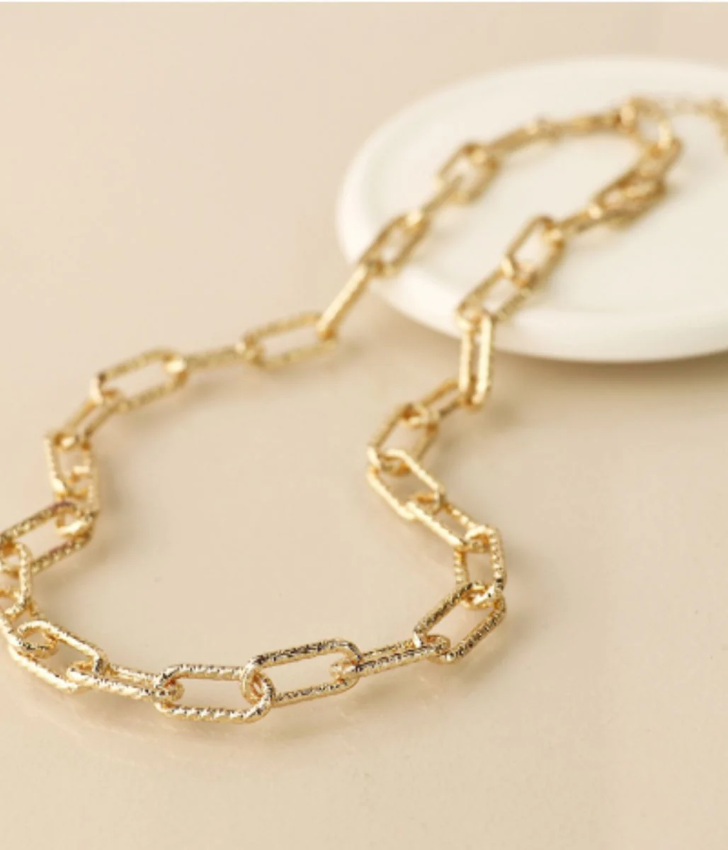 POM Golden Textured Paperchain Link Necklace - Image 3