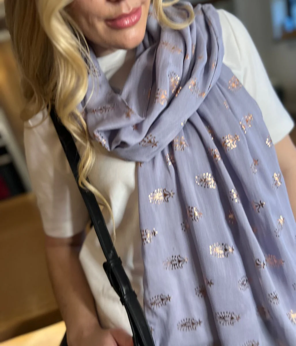 POM Grey Metallic Feather Print Scarf - Image 3