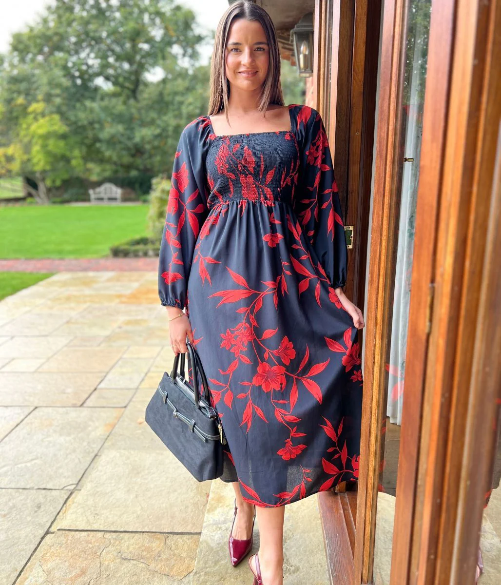 Red & Black Print Shirred Midi Dress - Image 11