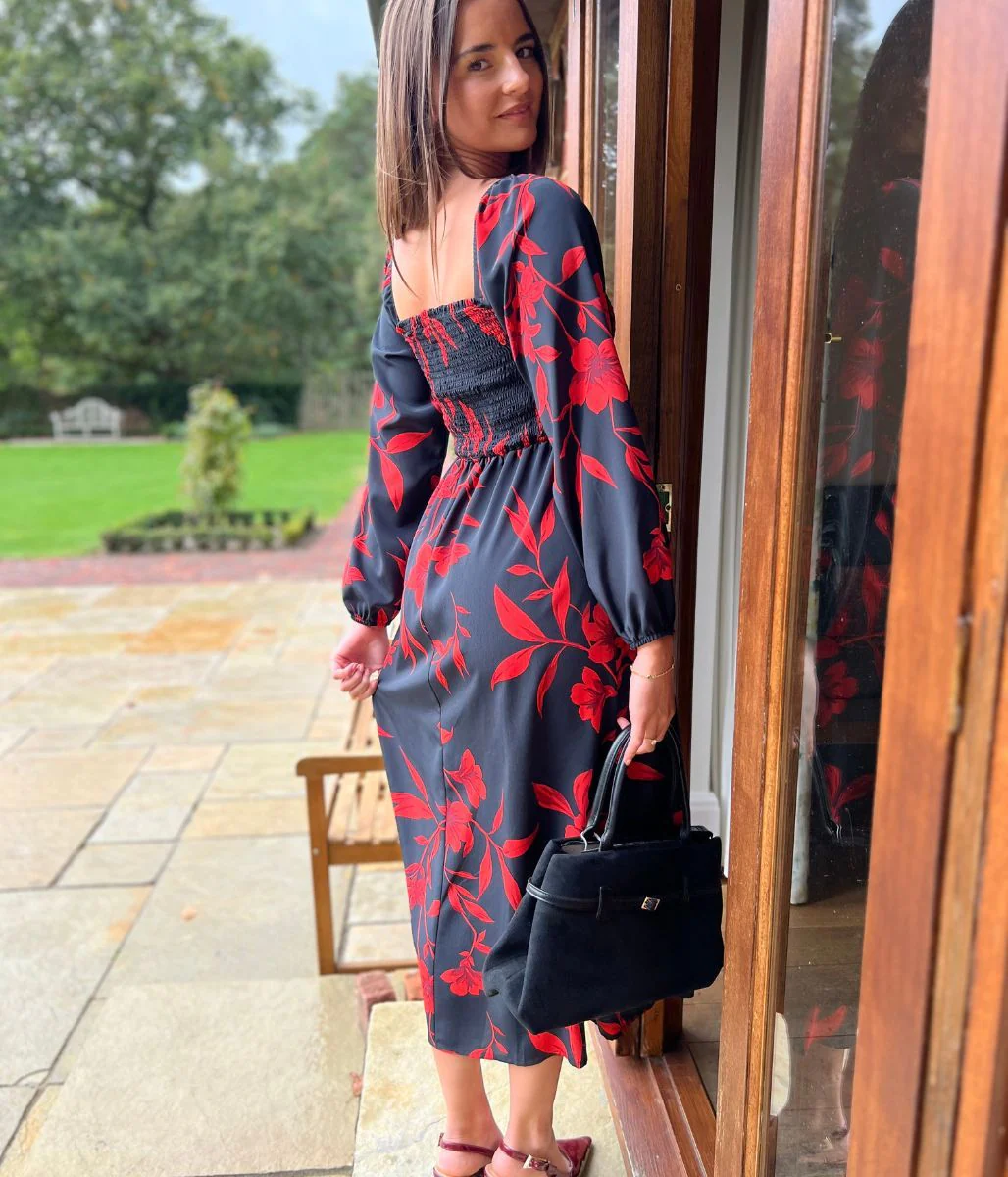 Red & Black Print Shirred Midi Dress - Image 7