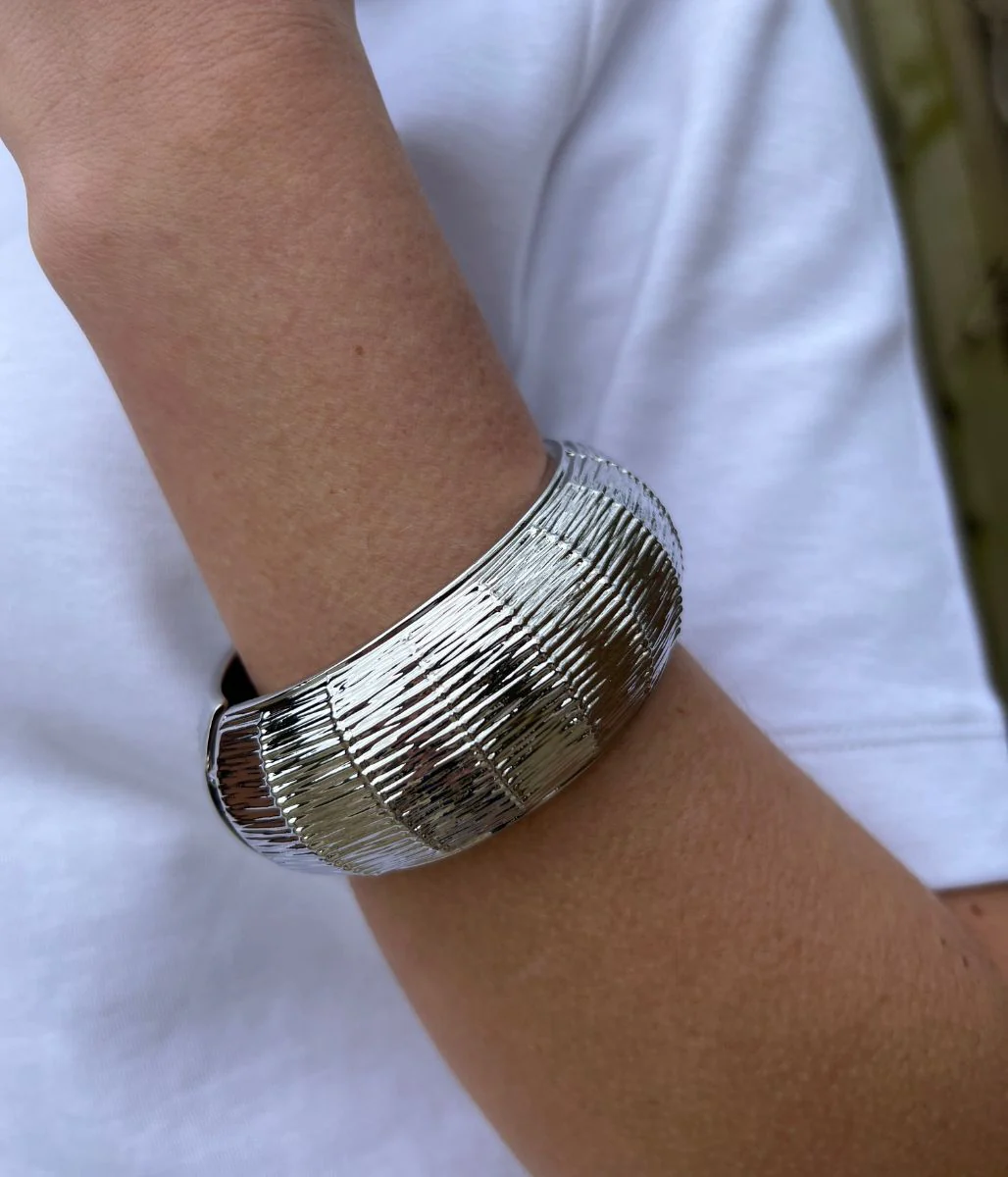 Silver Basket Weave Hinged Bracelet - Image 4
