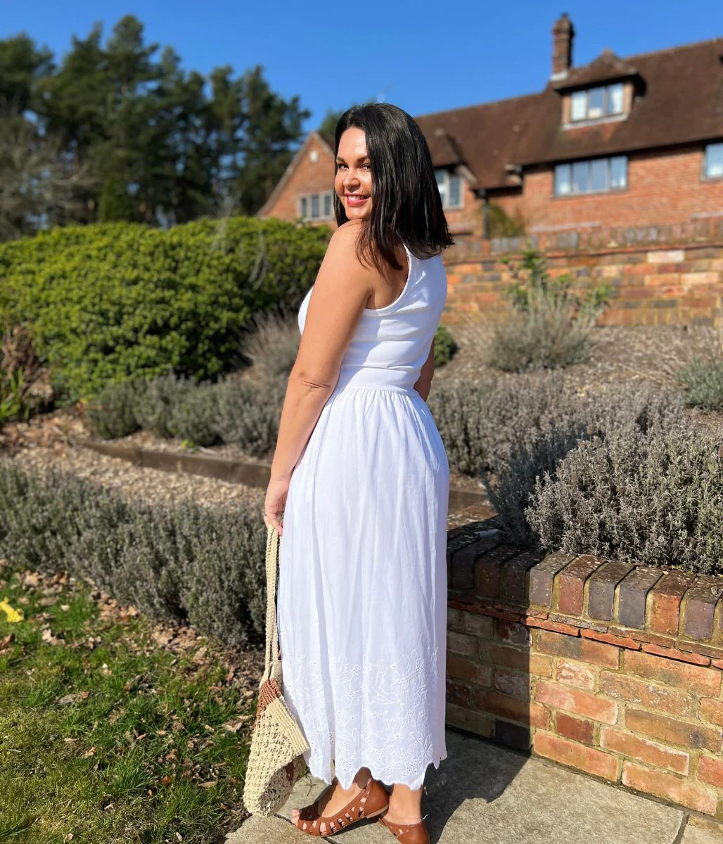 White Embroidered Contrast Dress - Image 7