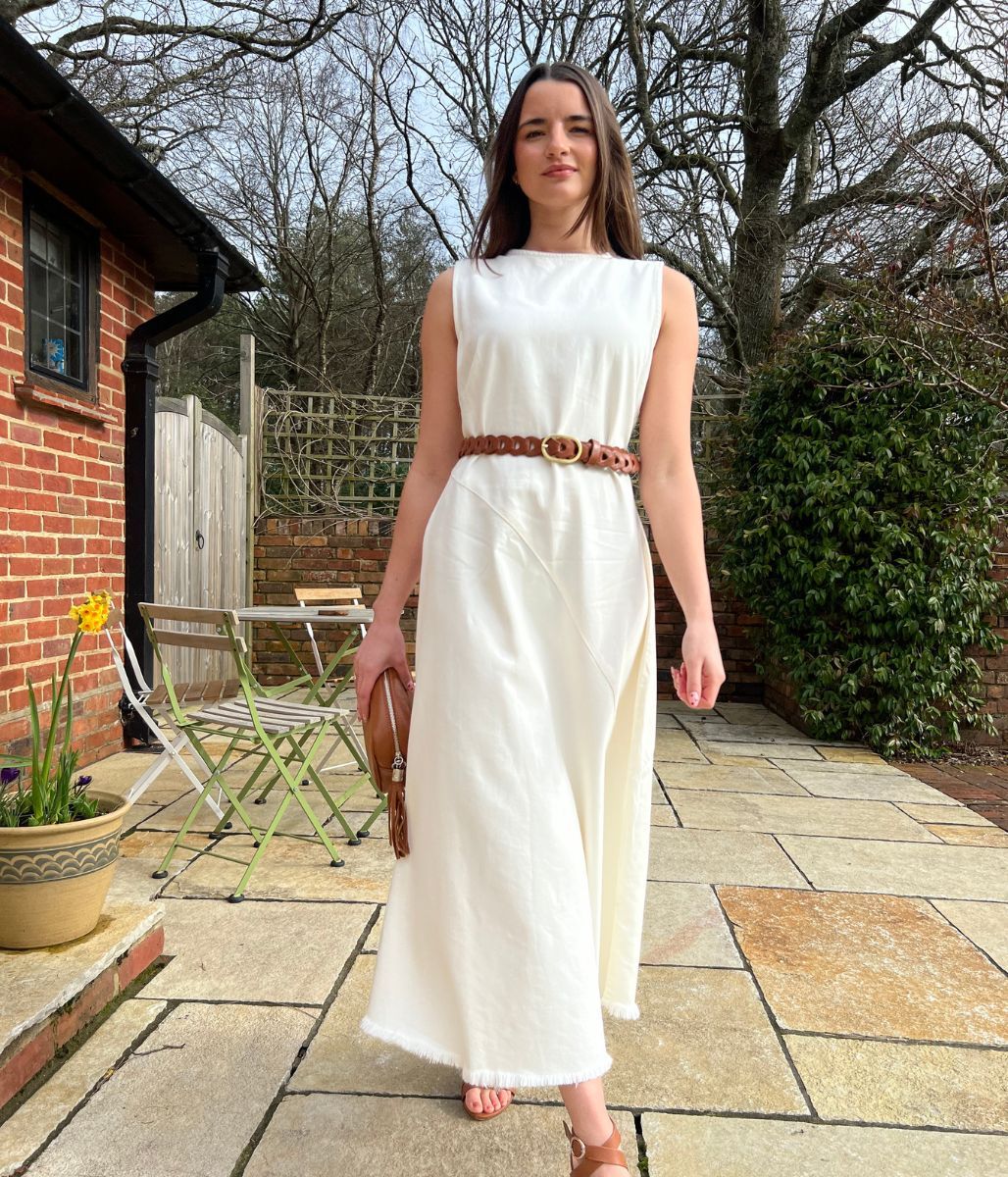 White Sleeveless Raw Hem Denim Dress - Image 3