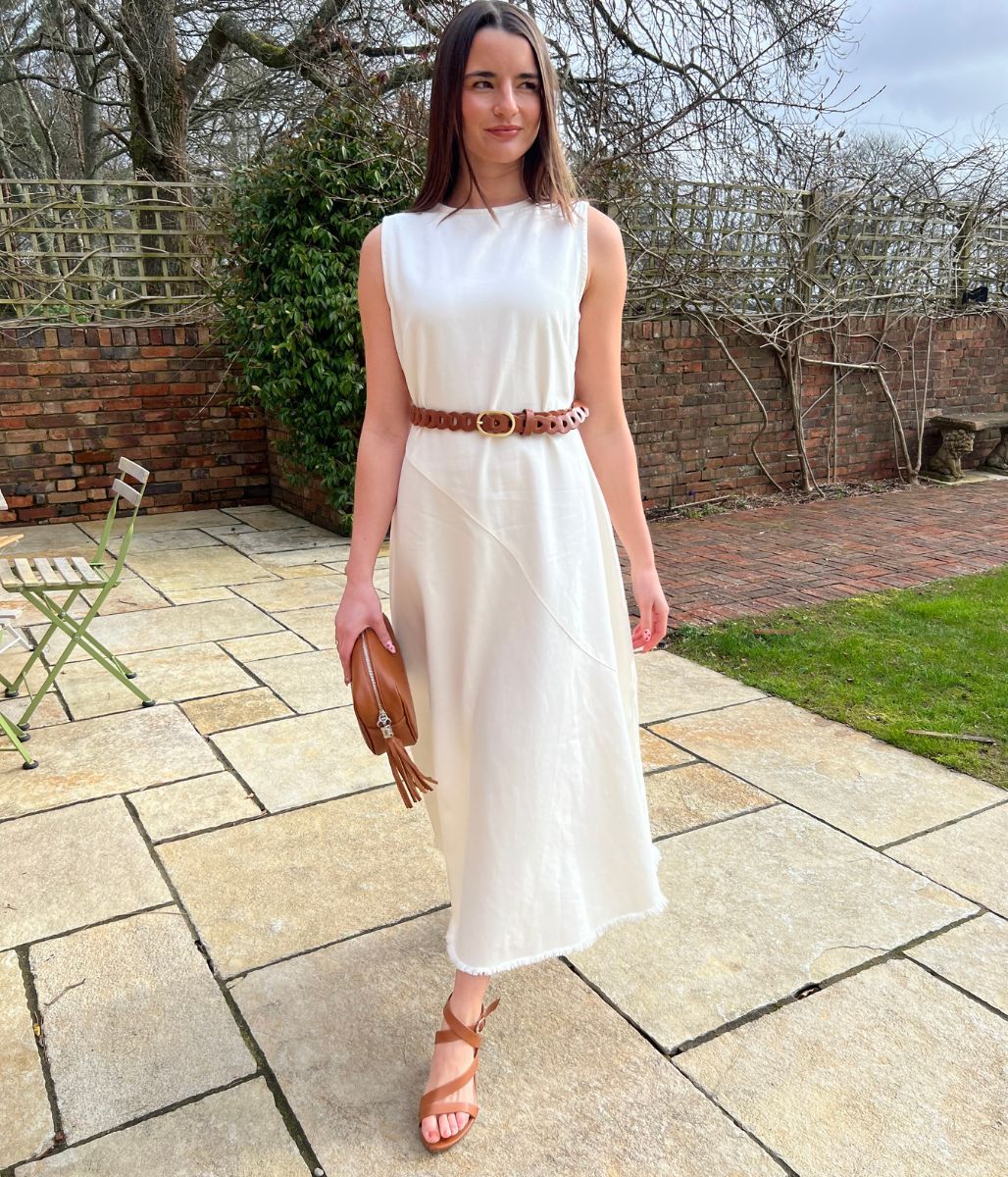 White Sleeveless Raw Hem Denim Dress - Image 4
