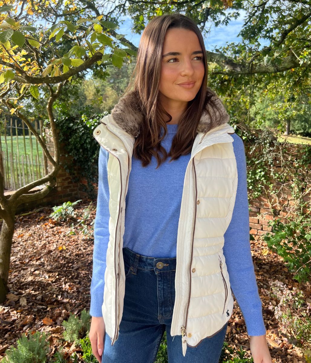 Winter White Melford Hooded Gilet - Image 7